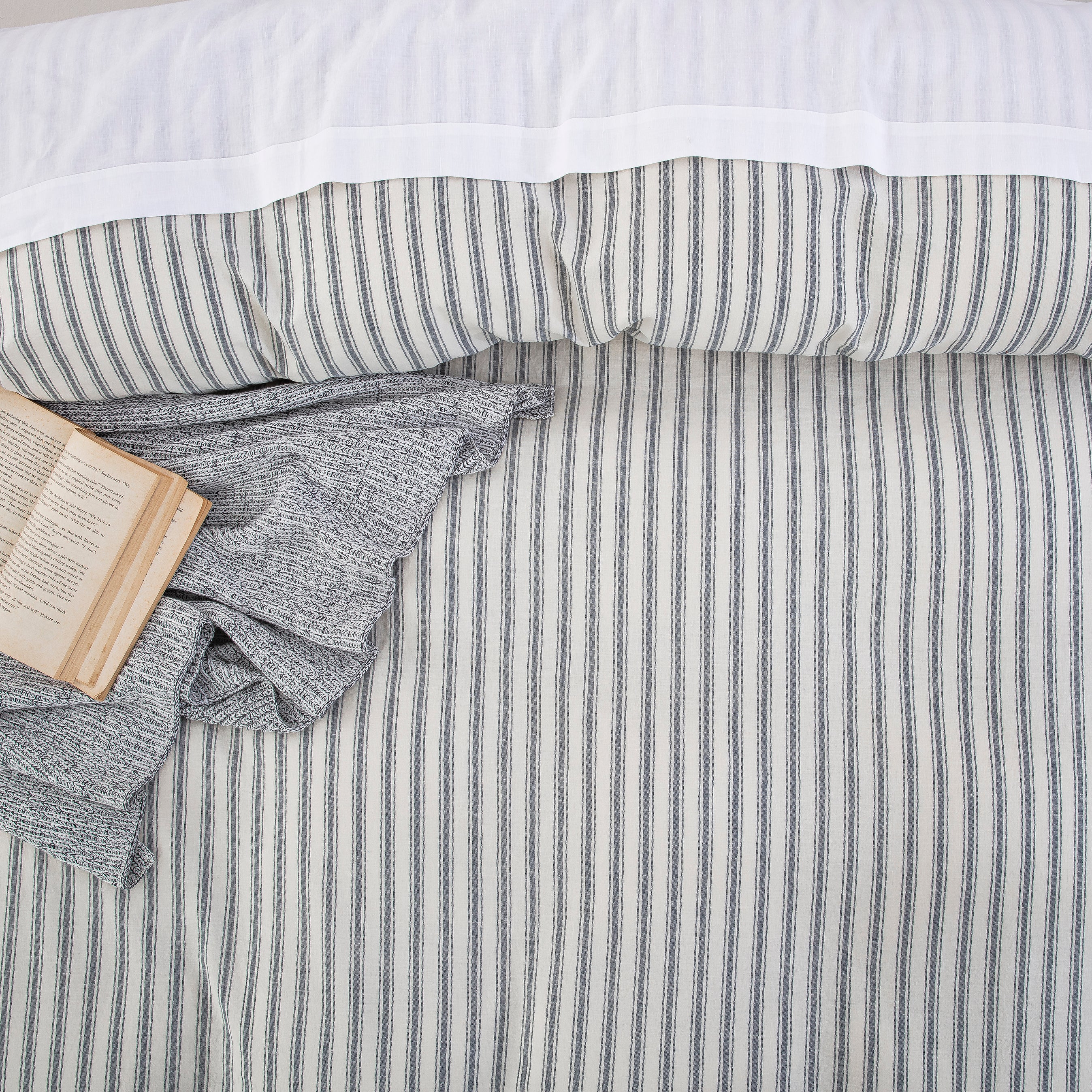 Tactile lived-in texture of 55% European flax linen and 45% natural cotton blend yarn-dyed stripe fabric - DAUAOTO