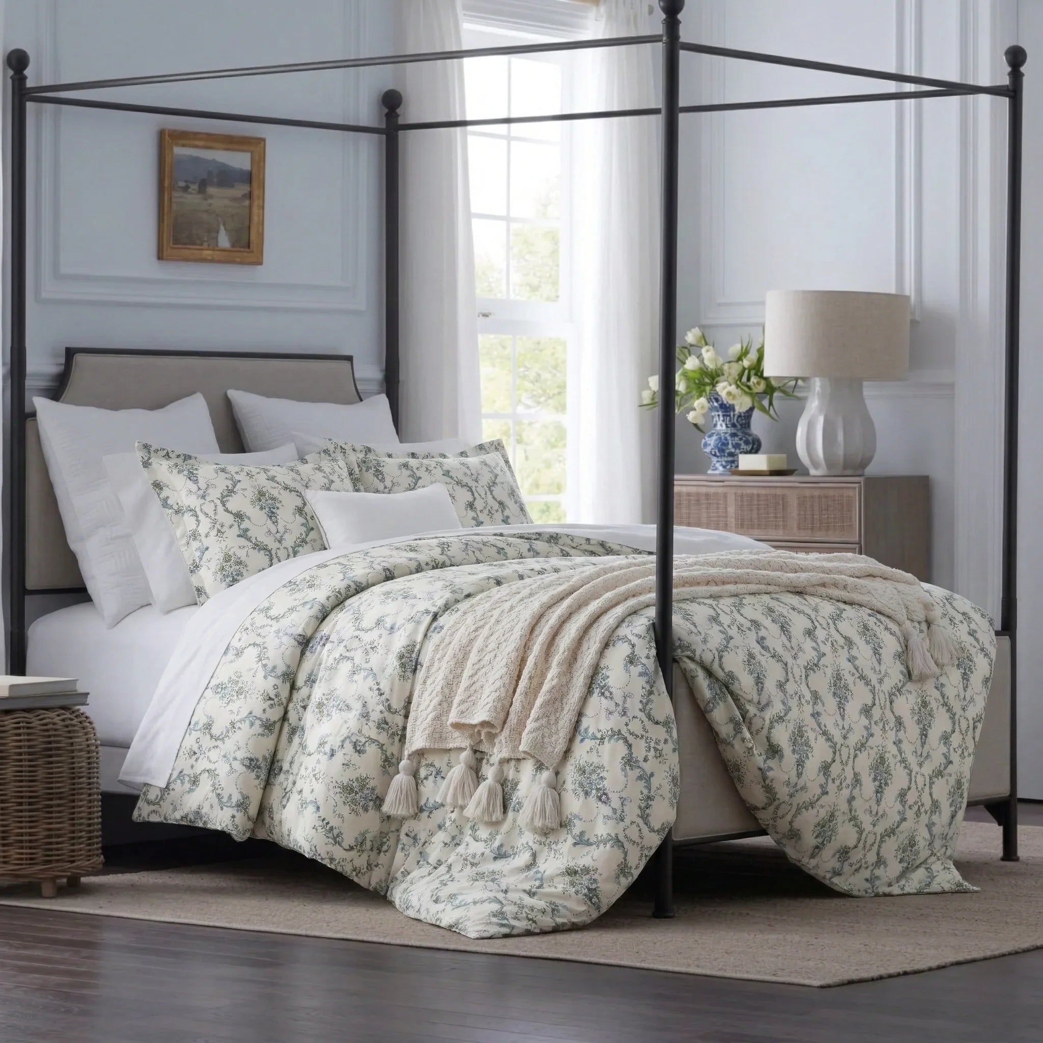 Classic French estate bedroom featuring the Vintage Botanical Vine 100% cotton duvet cover set on a four-poster bed - DAUAOTO