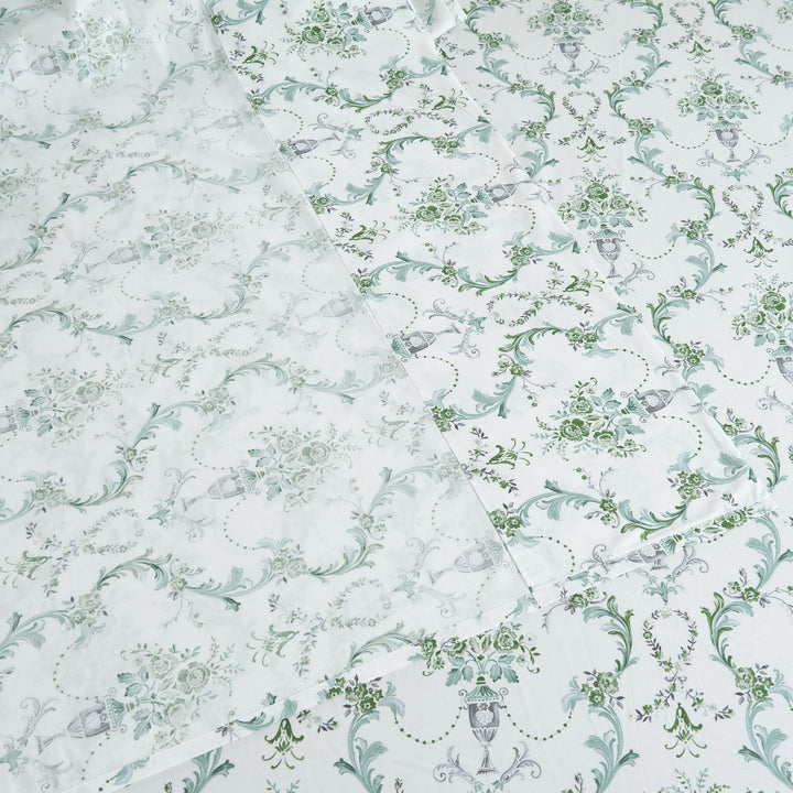 Close-up of the ultra-soft 100% pure natural cotton fabric with elegant scrolling botanical vines - DAUAOTO