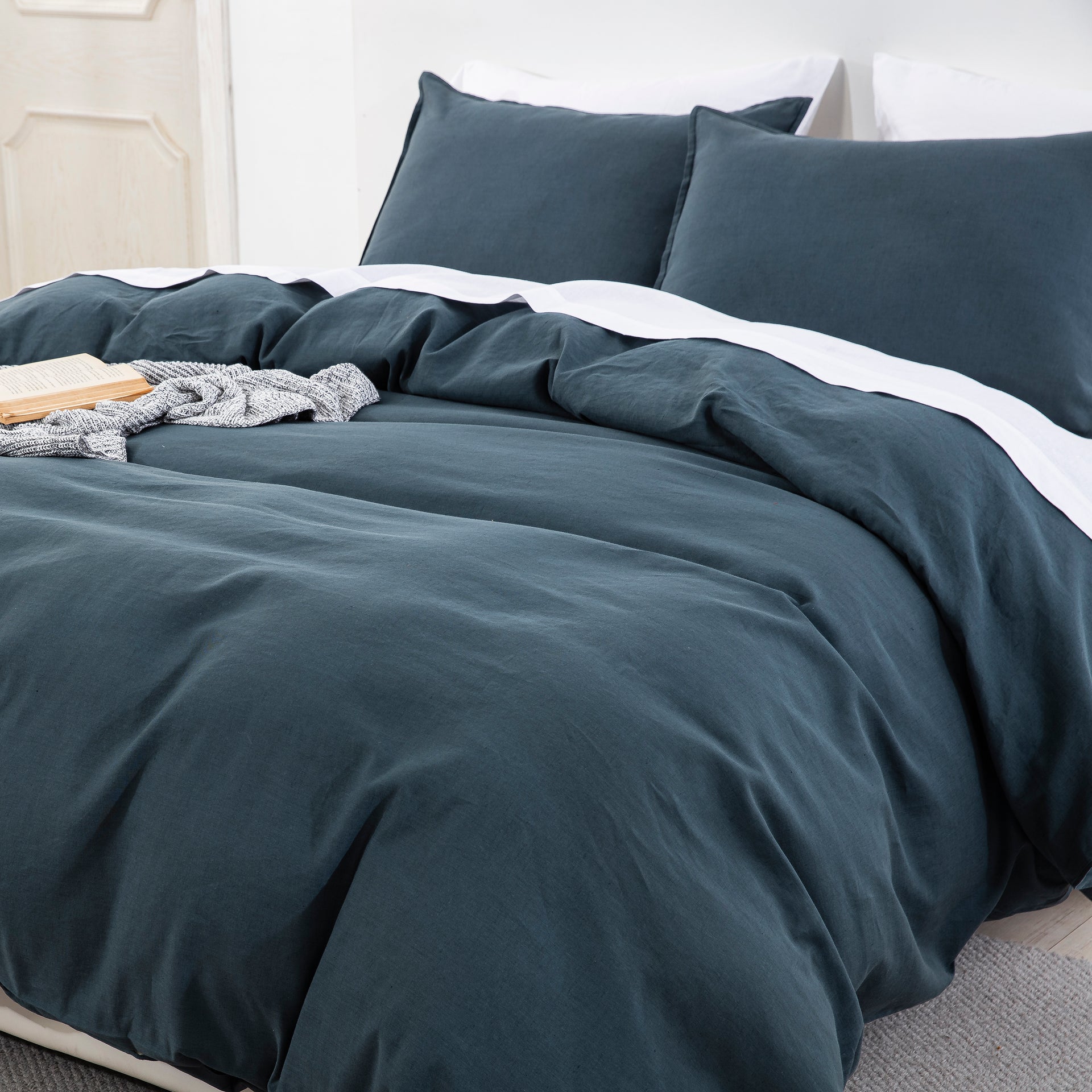 Angled view of the prewashed midnight slate blue linen cotton duvet set for a coveted lived-in feel - DAUAOTO