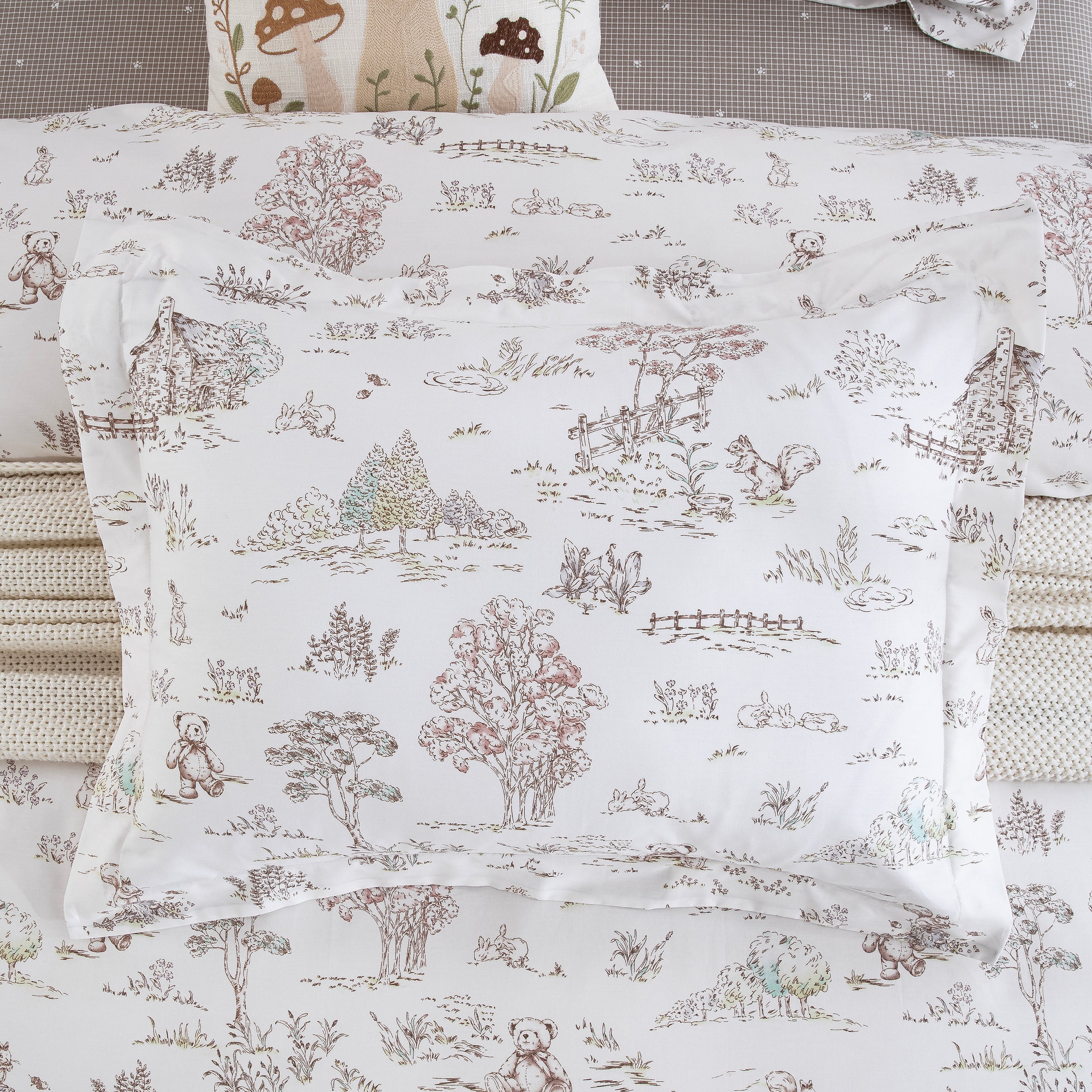 Front flat view of the DAUAOTO vintage woodland ageless storybook 100% cotton pillowcase.